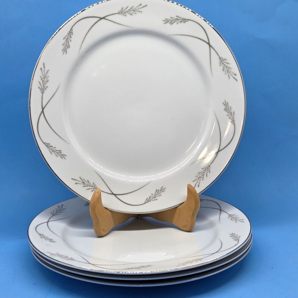 Mikasa Fine China Grace-ine pattern Dinner Plate 10 1/4" Bundle of 4